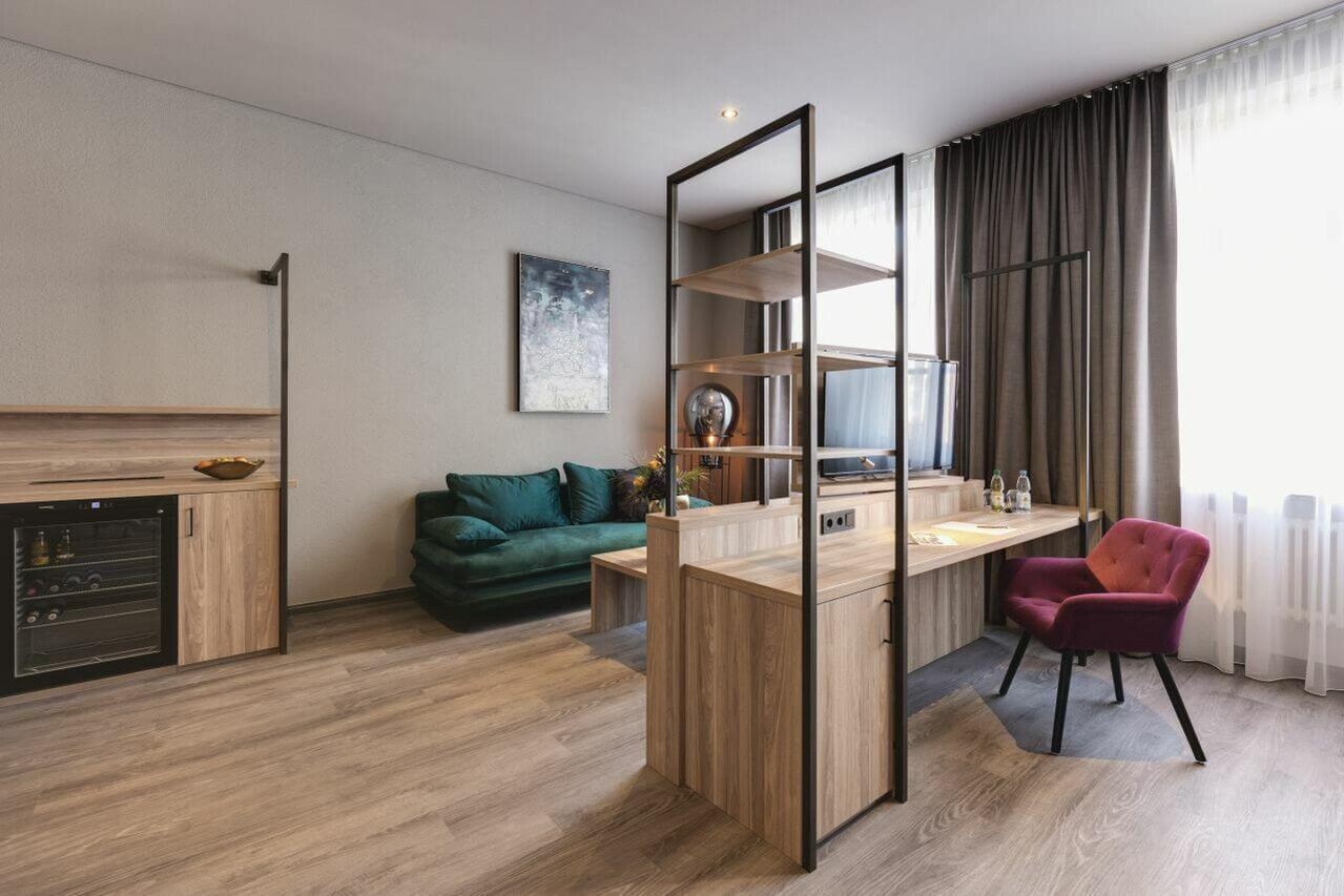 Hotel-Das-Bischof-Suite-02